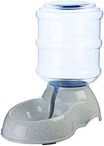 AmazonBasics Self-Dispensing Gravity Pet Waterer AmazonBasics Self-Dispensing Gravity Pet Waterer